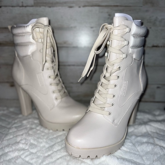 GUESS - Talore Bootie. 4.5 heel. Ivory color - Picture 1 of 11